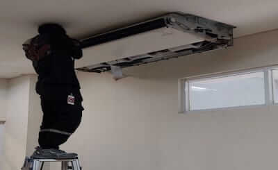 Dokumentasi Service AC